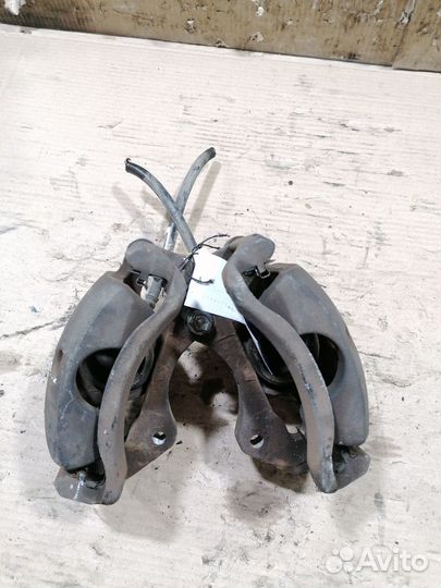 Суппорт передний Nissan Wingroad Y12