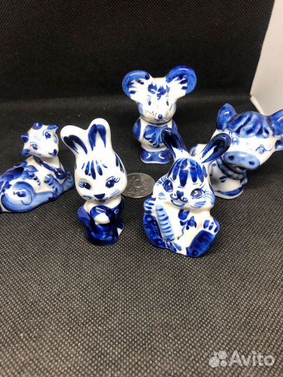 Фарфоровые статуэтки гжель
