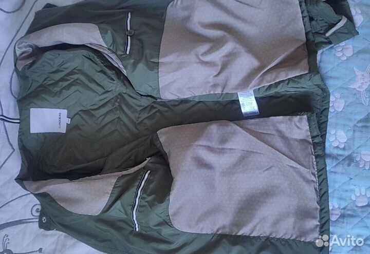 Куртка, ветровка