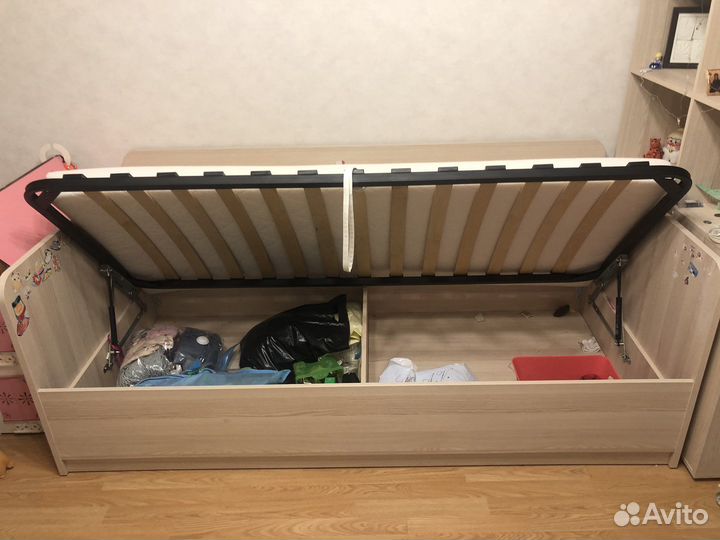 Детская кровать от 3 лет с матрасом бу