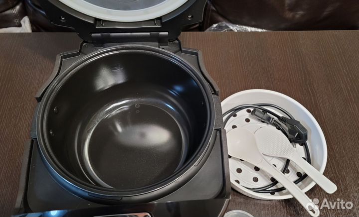 Мультиварка polaris evo 0446ds