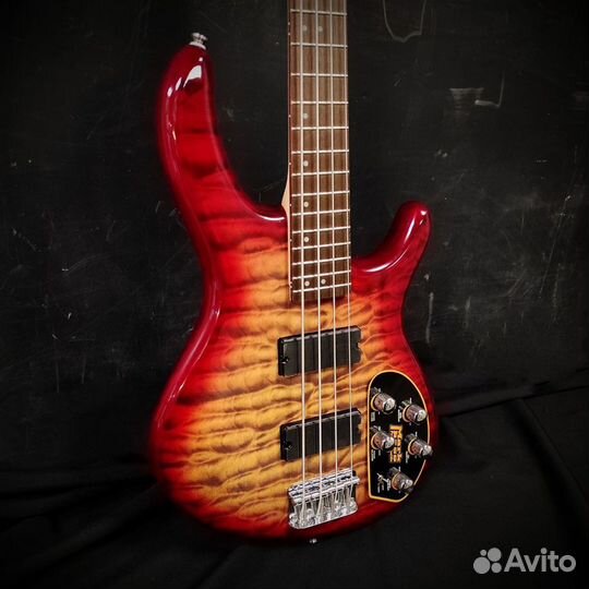 Бас гитара Cort Action Dlx Plus (новая)