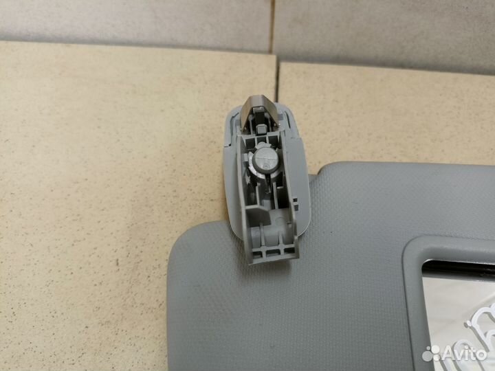 Козырек солнцезащитный (внутри) A1 2010