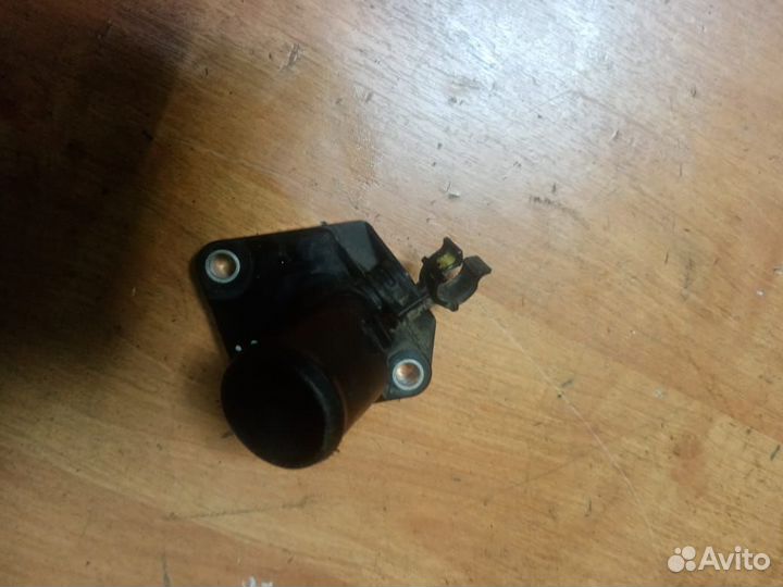 Корпус термостата Nissan Note hr16de