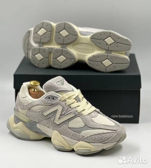 Кроссовки женские new balance