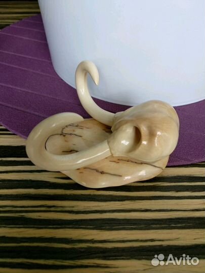 Сувенир из бивня мамонта 