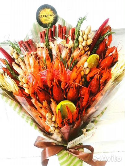 Раки. Букет из раков и закусок