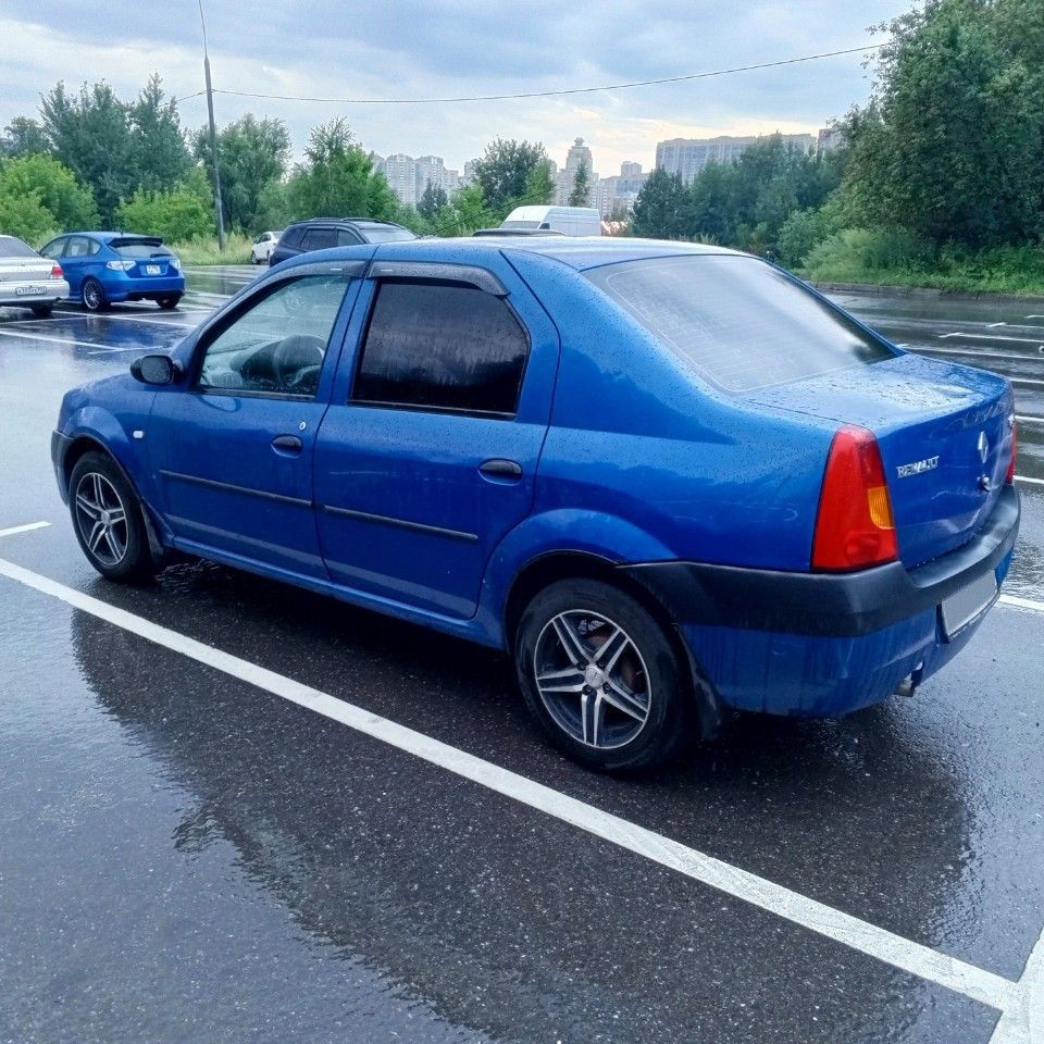 Renault Logan: фото владельца