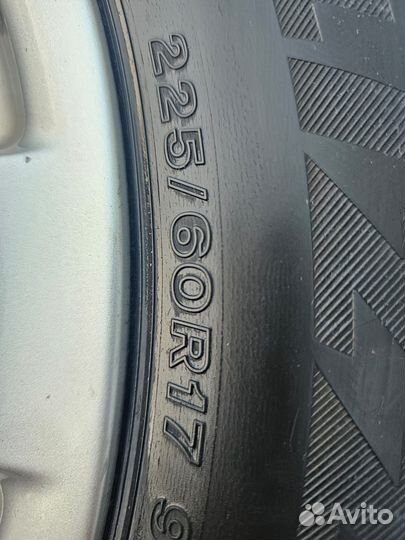 Bridgestone Blizzak Ice 225/60 R17 99R