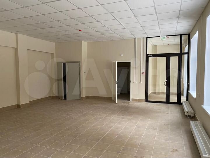 Торговое помещение, 127 м²