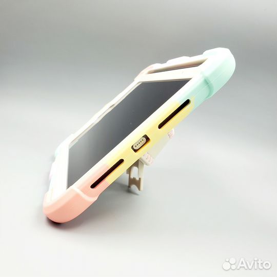 Противоударный чехол для iPad