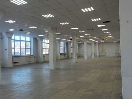 Торговая площадь, 2200 м²