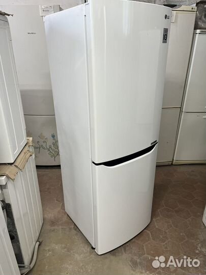 Холодильник LG NoFrost 173cm