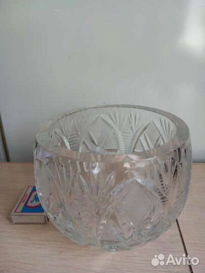 Большая хрустальная ваза,салатник
