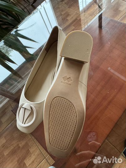 Балетки бежево-розовые 38 размер натуральная кожа