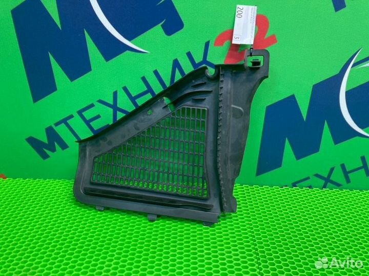 Решетка под лобовое стекло правая Bmw X3 F25