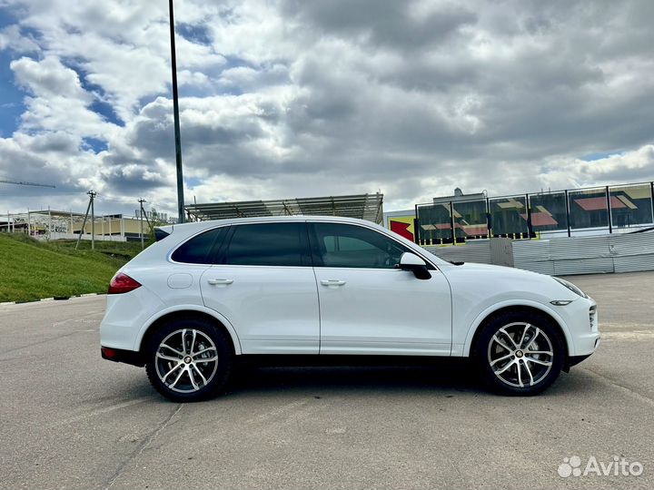 Porsche Cayenne S 4.1 AT, 2014, 200 000 км