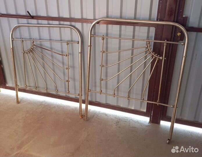 Спинки от старинной кровати 