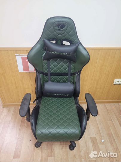 Компьютерное кресло cougar