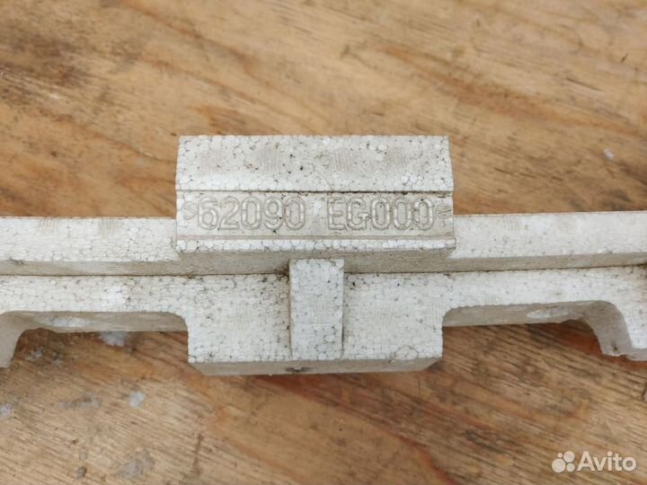 Абсорбер бампера Nissan Fuga Y50 PNY50 62090-EG000