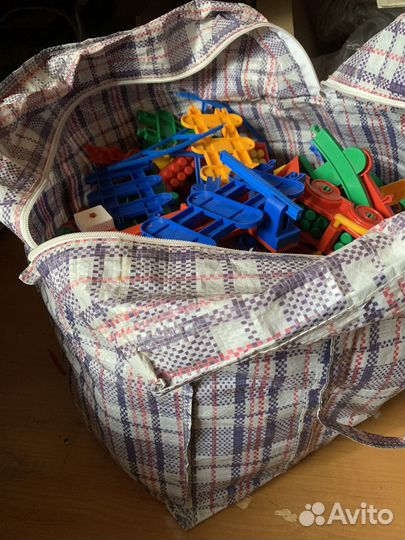 Конструктор игрушки детские