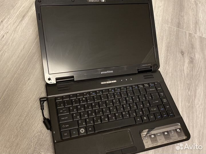 Ноутбук emachines d525 рабочий