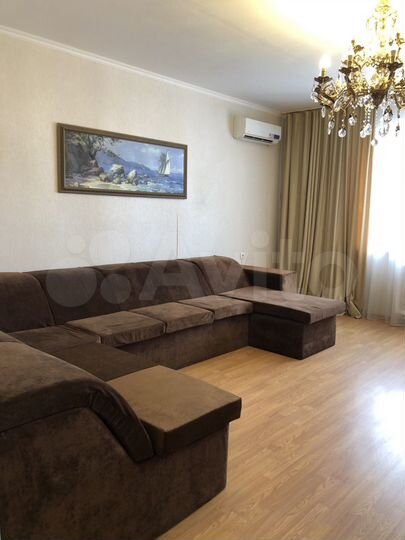 3-к. квартира, 119,3 м², 4/8 эт.