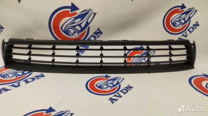 Решётка бампера Фольксваген поло 10-15