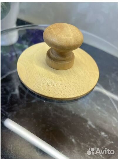 Тортница с крышкой деревянная