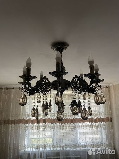 Люстра потолочная