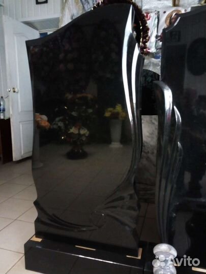 Памятники из гранита