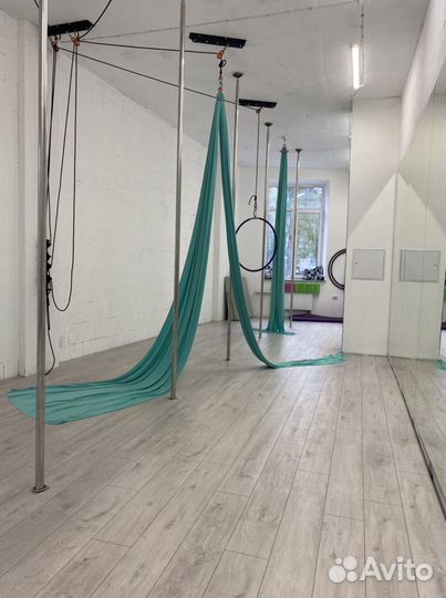 Тренер pole dance