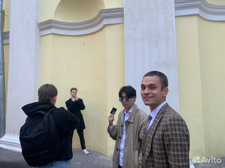 Профессиональные промоутеры-зазывалы