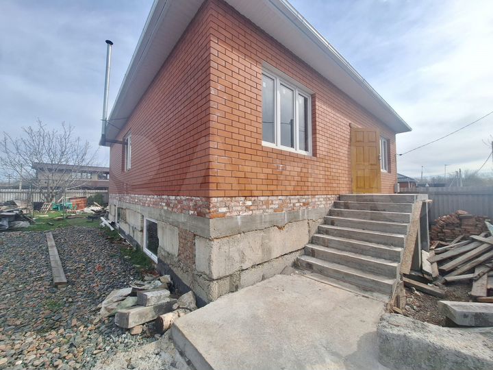 Дом 202 м² на участке 6 сот.