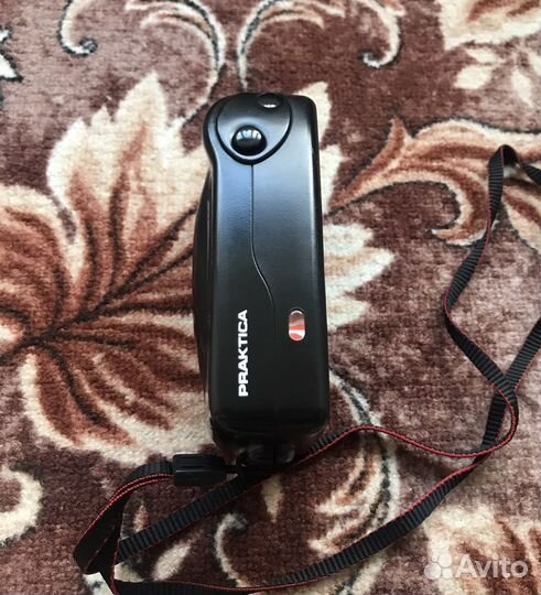 Плёночный фотоаппарат praktika MD 40