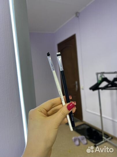 Кисти для бровей