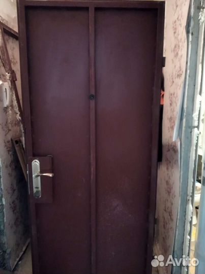 Дверь входная металлическая