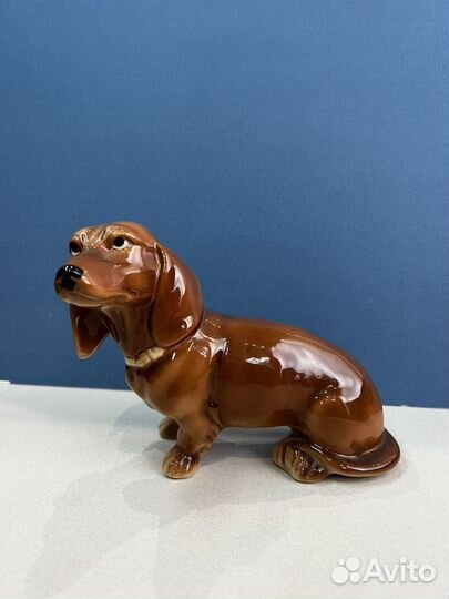 Фигурка собака Такса фарфор