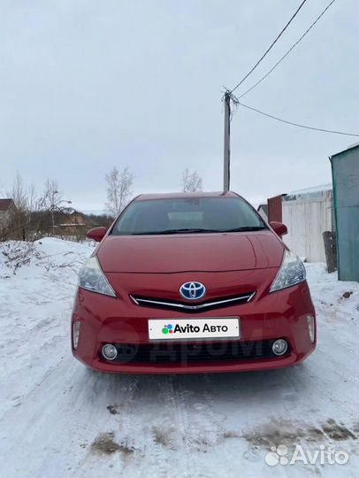 Toyota Prius Alpha 1.8 AT, 2012, 171 000 км