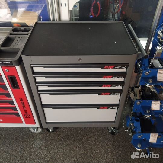 Тележка с инструментом 5 секций 212 предметов JTC