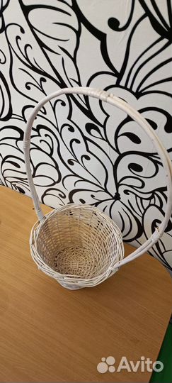 Корзина плетеная