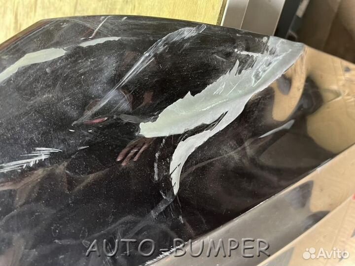 Volkswagen Tiguan 2016- Капот