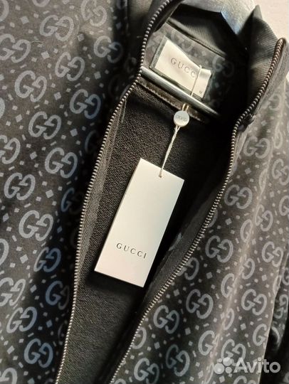 Женский спортивный костюм gucci