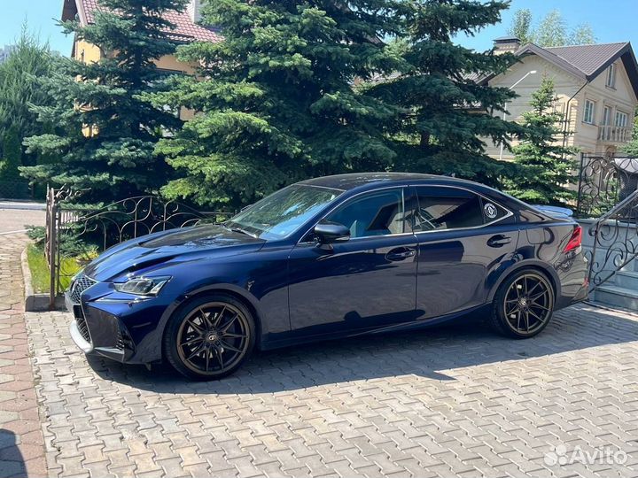 Lexus IS 2.0 AT, 2018, 114 500 км