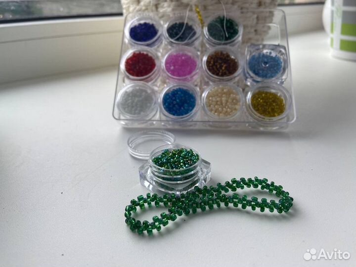 Браслет из бисера