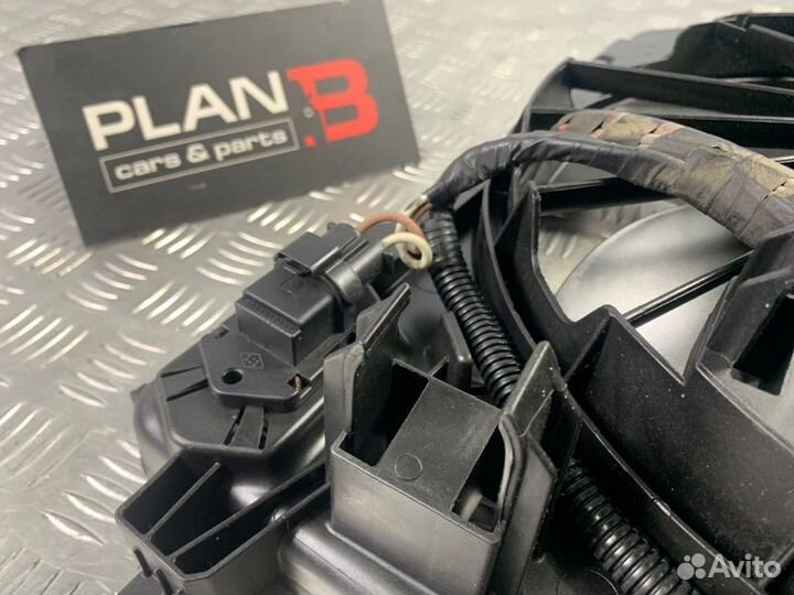 Вентилятор охлаждения радиатора Renault Megane II