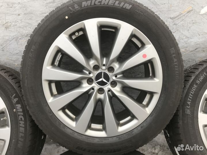 Оригинальные колеса на Mercedes GLC R19