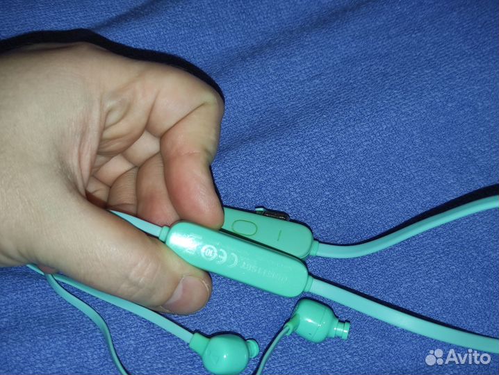 Беспроводные наушники JBL Harman Tune 115 BT