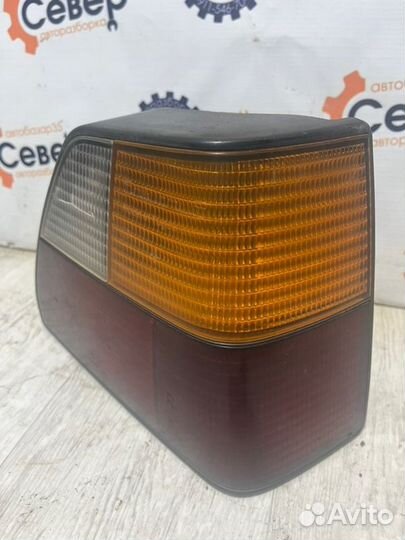 Фонарь задний правый Volkswagen Golf 2