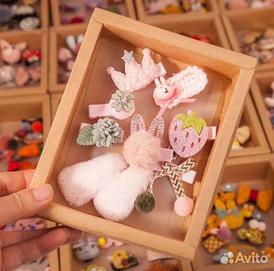 Детский подарочный набор заколок